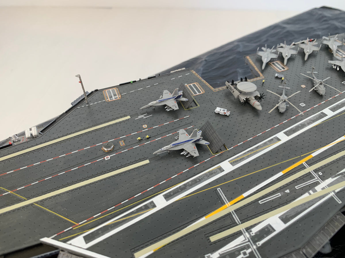 1:700 USS Gerald R. Ford CVN-78 Aircraft Carrier Model