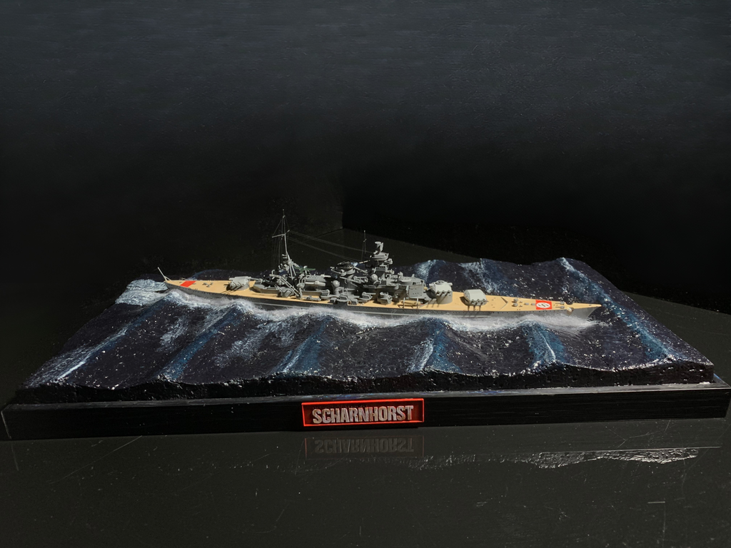1:700 Scharnhorst Battlecruiser Scene Model
