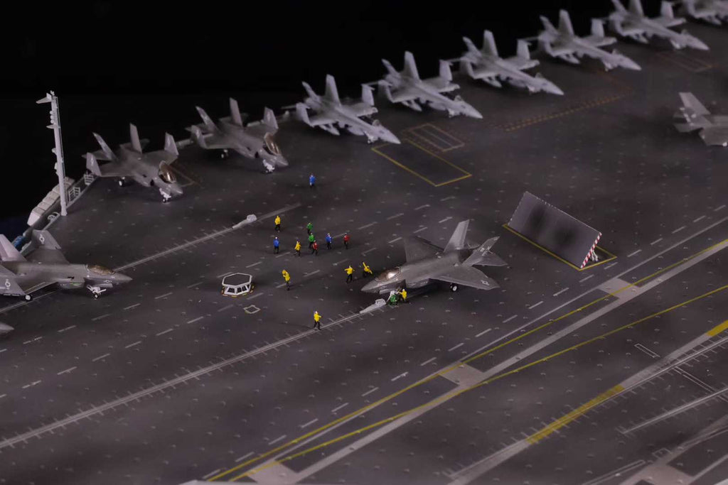 1:350 U.S. Navy Gerald R. Ford 3D Printed Aircraft Carrier, Lighting Effects Upgrade Version