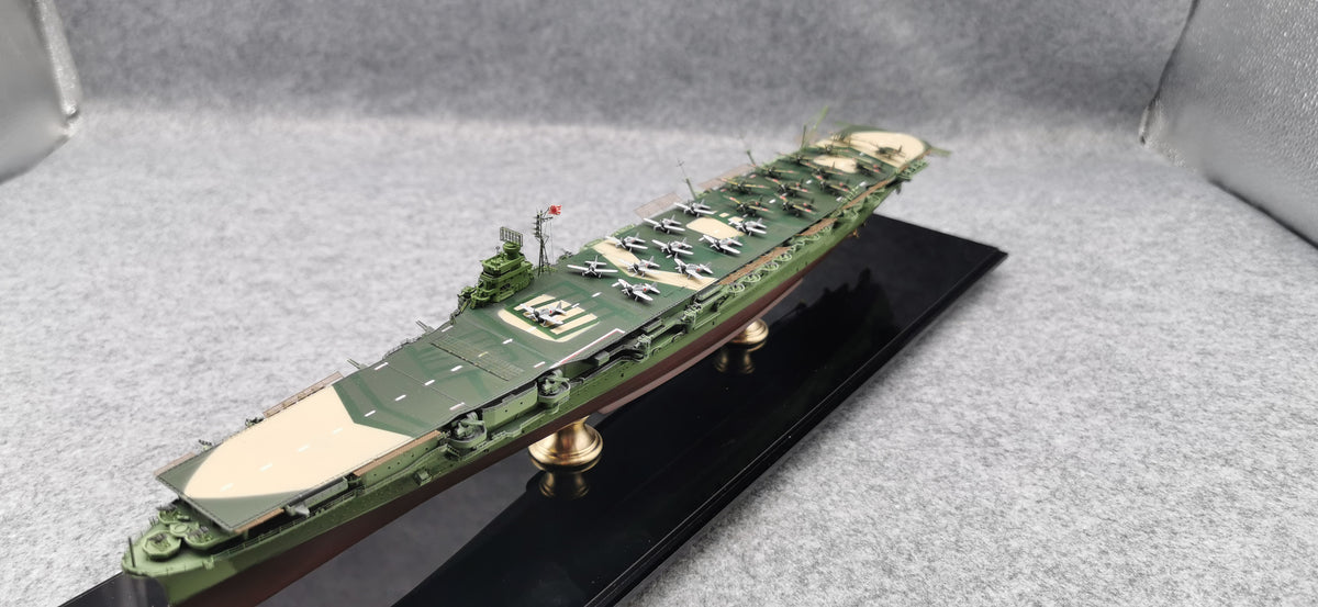 1:700 IJN Zuikaku Aircraft Carrier Model – Hand-Built WWII Imperial Japanese Navy Carrier