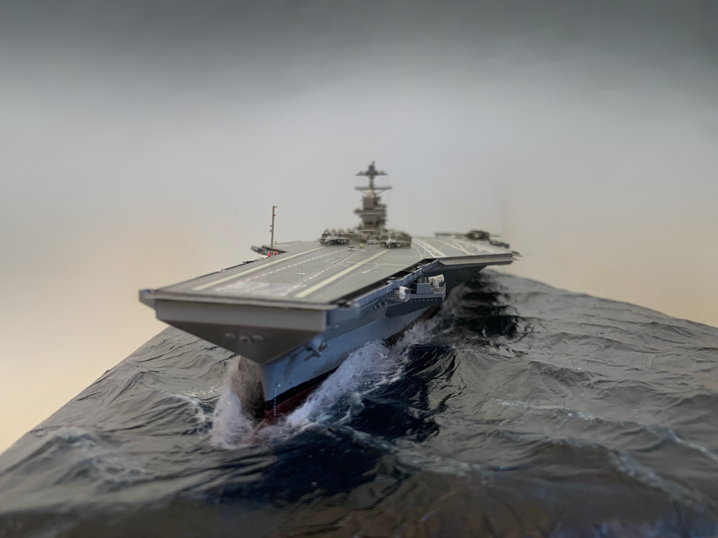 1:700 USS Gerald R. Ford CVN-78 Aircraft Carrier Model