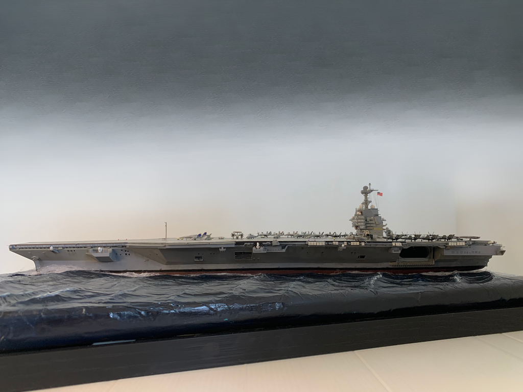 1:700 USS Gerald R. Ford CVN-78 Aircraft Carrier Model