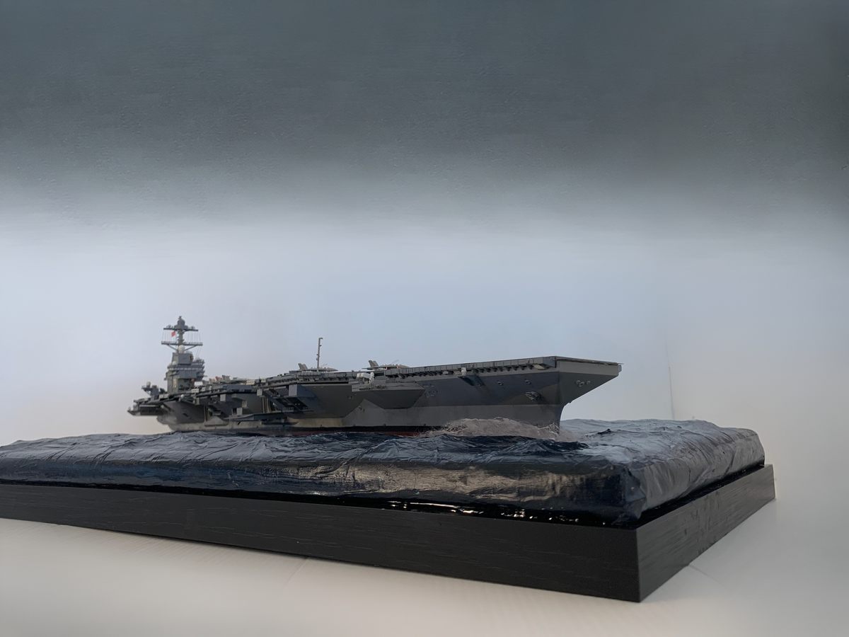 1:700 USS Gerald R. Ford CVN-78 Aircraft Carrier Model