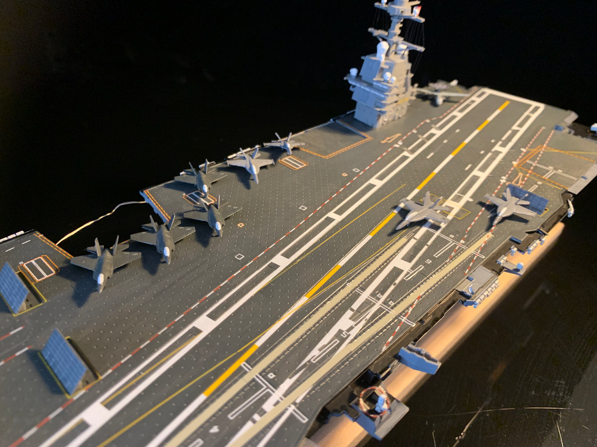 1:700 USS CV-78 Gerald R. Ford Electromagnetic Catapult Aircraft Carrier-In Stock