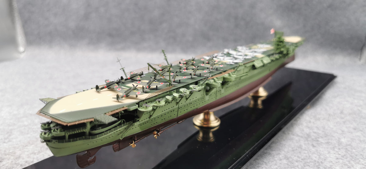 1:700 IJN Zuikaku Aircraft Carrier Model – Hand-Built WWII Imperial Japanese Navy Carrier