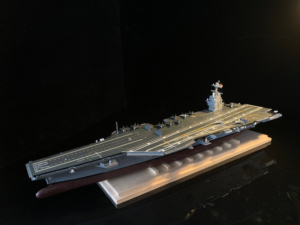 1:700 USS CV-78 Gerald R. Ford Electromagnetic Catapult Aircraft Carrier-In Stock