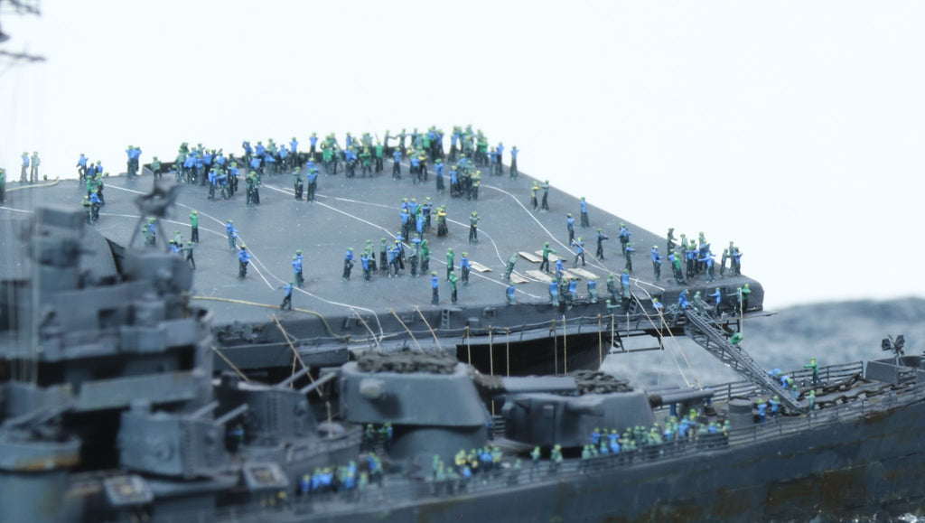 Rescue of the CV-13 Franklin – Famous WWII Scene Model