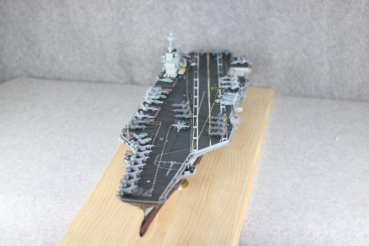 US Navy Aircraft Carrier Model | Gerald R. Ford CVN-78, 1:350 Scale