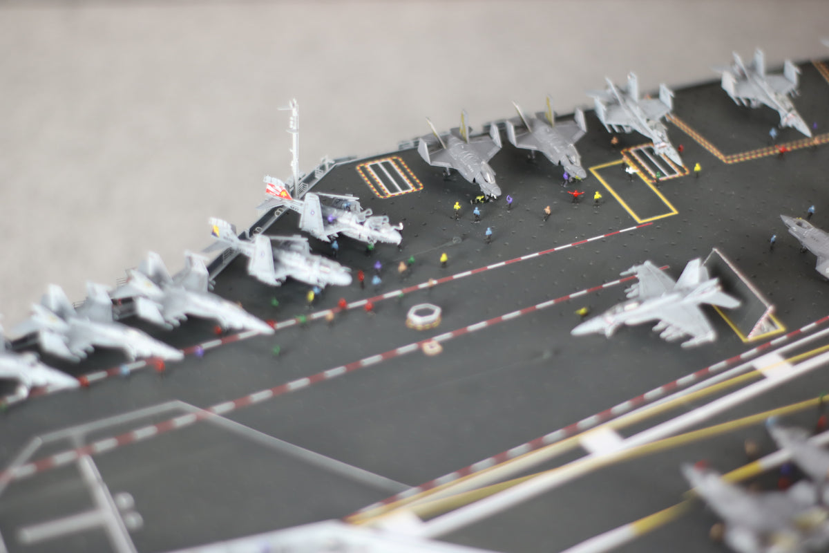 US Navy Aircraft Carrier Model | Gerald R. Ford CVN-78, 1:350 Scale