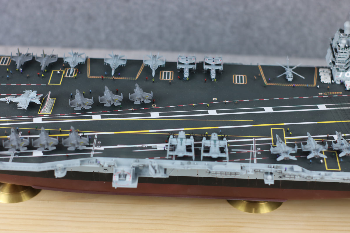 US Navy Aircraft Carrier Model | Gerald R. Ford CVN-78, 1:350 Scale