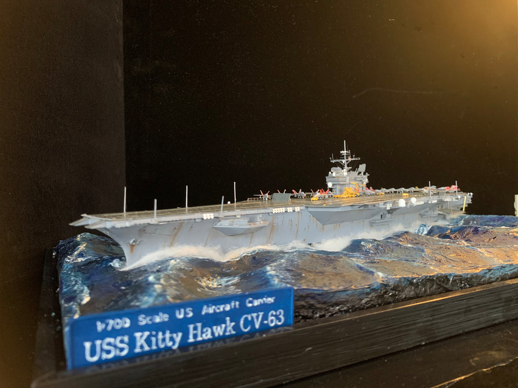 1:700 US Legendary Aircraft Carrier CV-63 KittyHawk Scene Upgrade Version