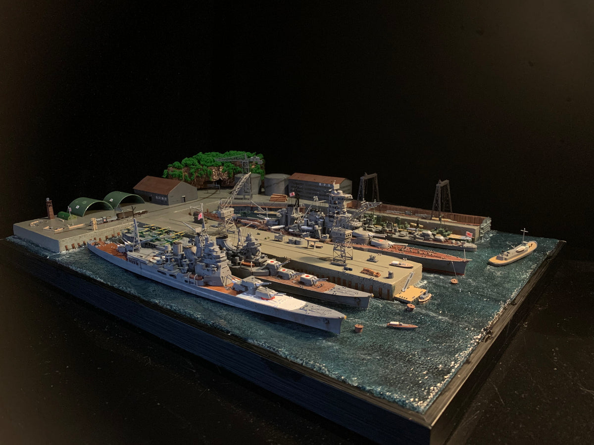 1:700 Military Port Scene