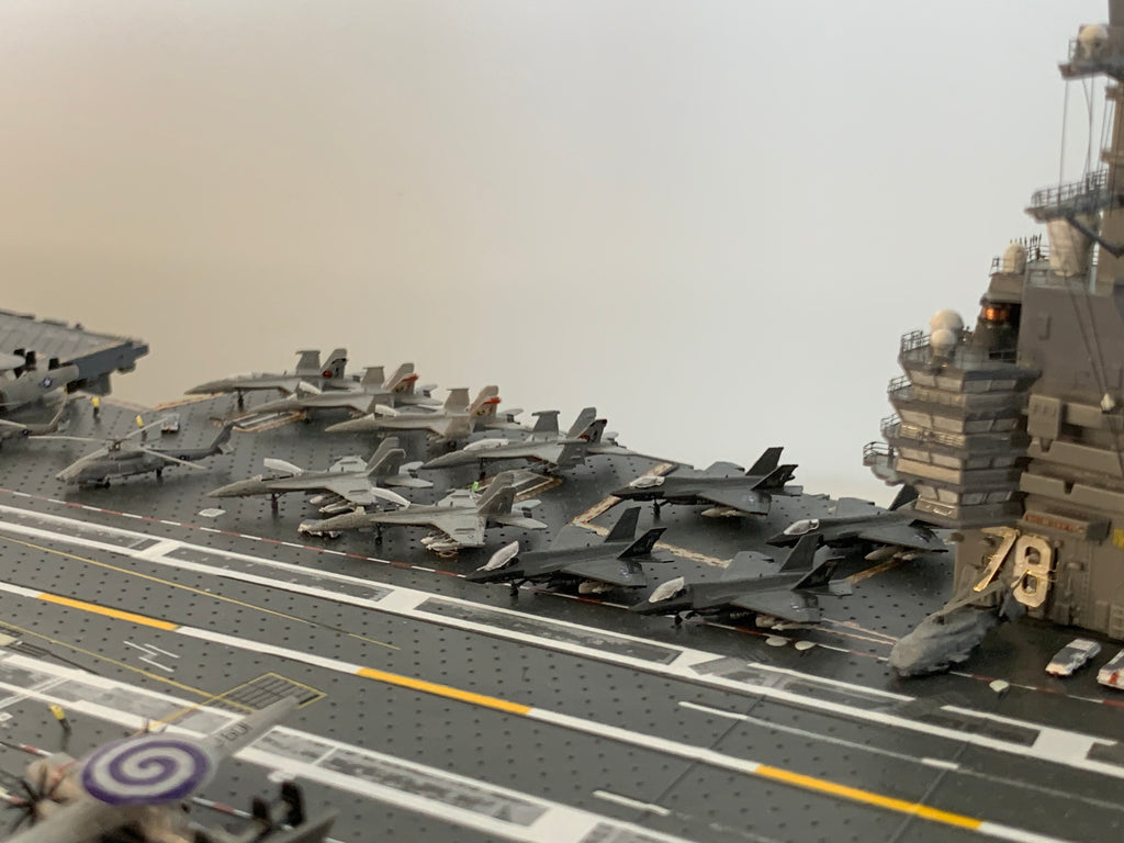 1:700 USS Gerald R. Ford CVN-78 Aircraft Carrier Model