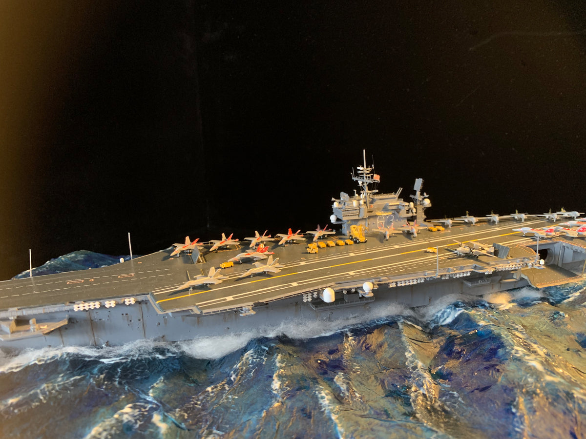 1:700 US Legendary Aircraft Carrier CV-63 KittyHawk Scene Upgrade Version