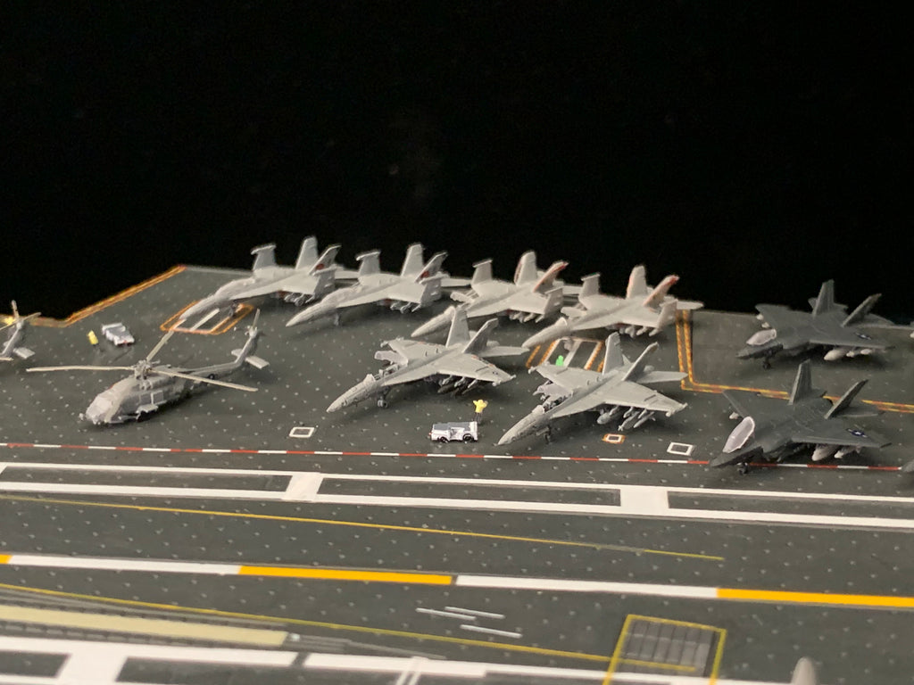 1:700 USS Gerald R. Ford CVN-78 Aircraft Carrier Model